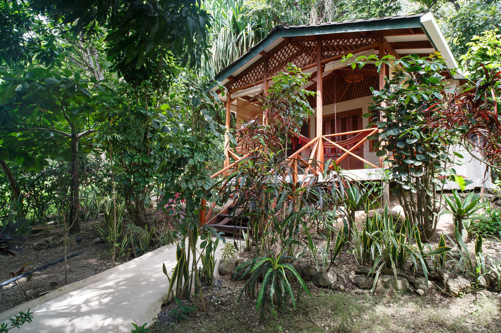 Hotel Oasis Mal Pais Nicoya Exterior foto