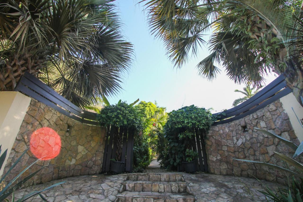 Hotel Oasis Mal Pais Nicoya Exterior foto